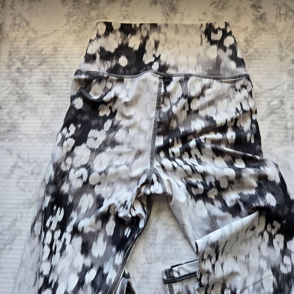 Aerie OFFLINE Shine High Waisted Crossover Leggings Women's Sz XS - Picture 7 of 7